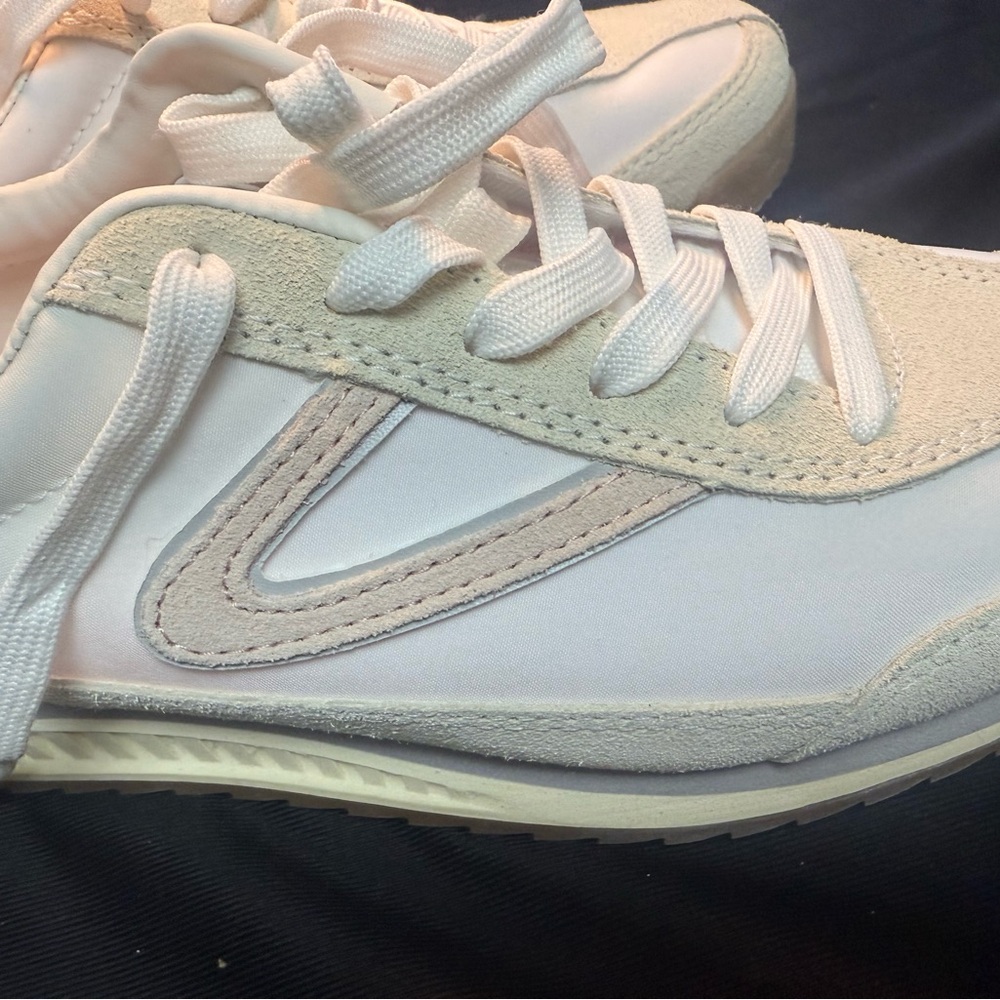 Tretorn Women's Cream Sneakers - Picture 2 of 7